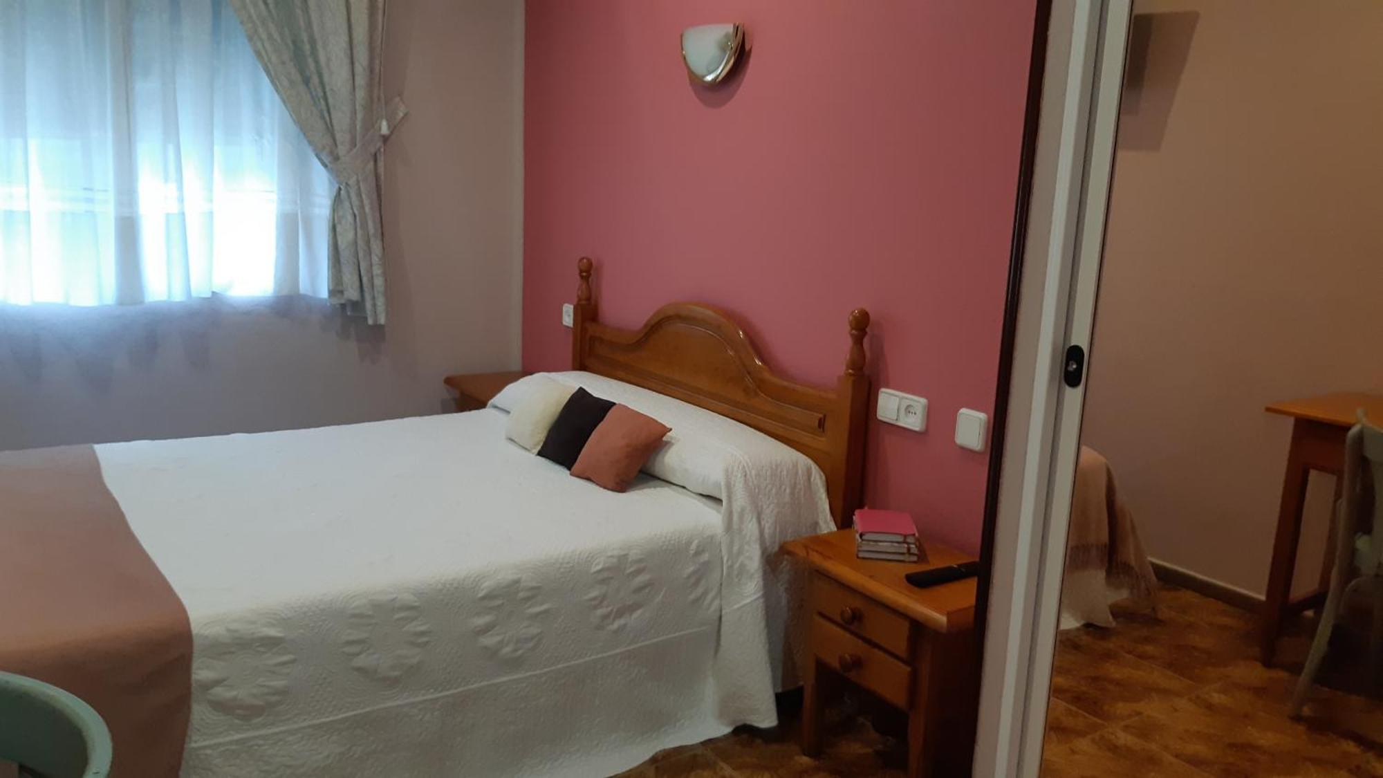 Hostal Pachin Mieres  Exterior foto